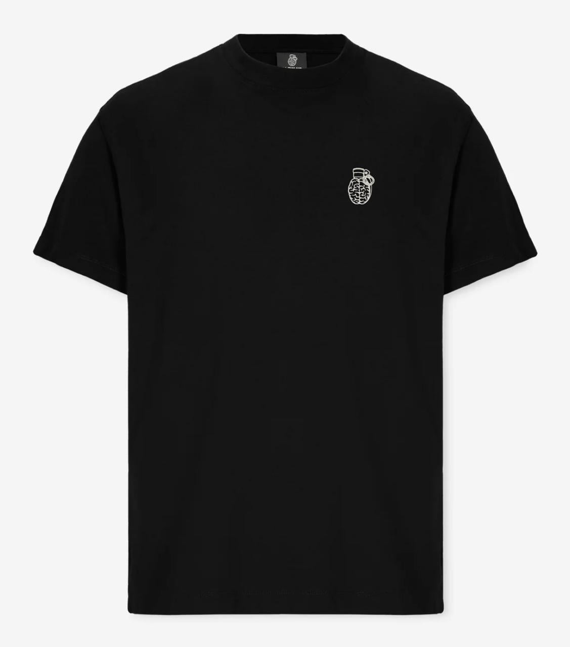 REGULAR BLACK